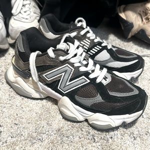New balance 9060
